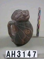 藏品(石雕茶壺)的圖片